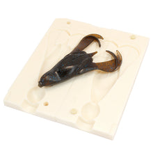 Load image into Gallery viewer, Soft Plastic Frog Mold Fishing Topwater Bait 4 Inch Bugmolds USA