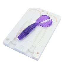 Load image into Gallery viewer, Soft Plastic Twin Tail Grub Mold 4 Inch Lure Bugmolds USA